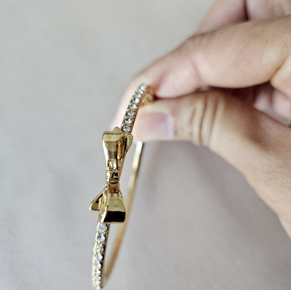 Kate Spade Love Notes Mini Bow Bracelet - Picture 13 of 13